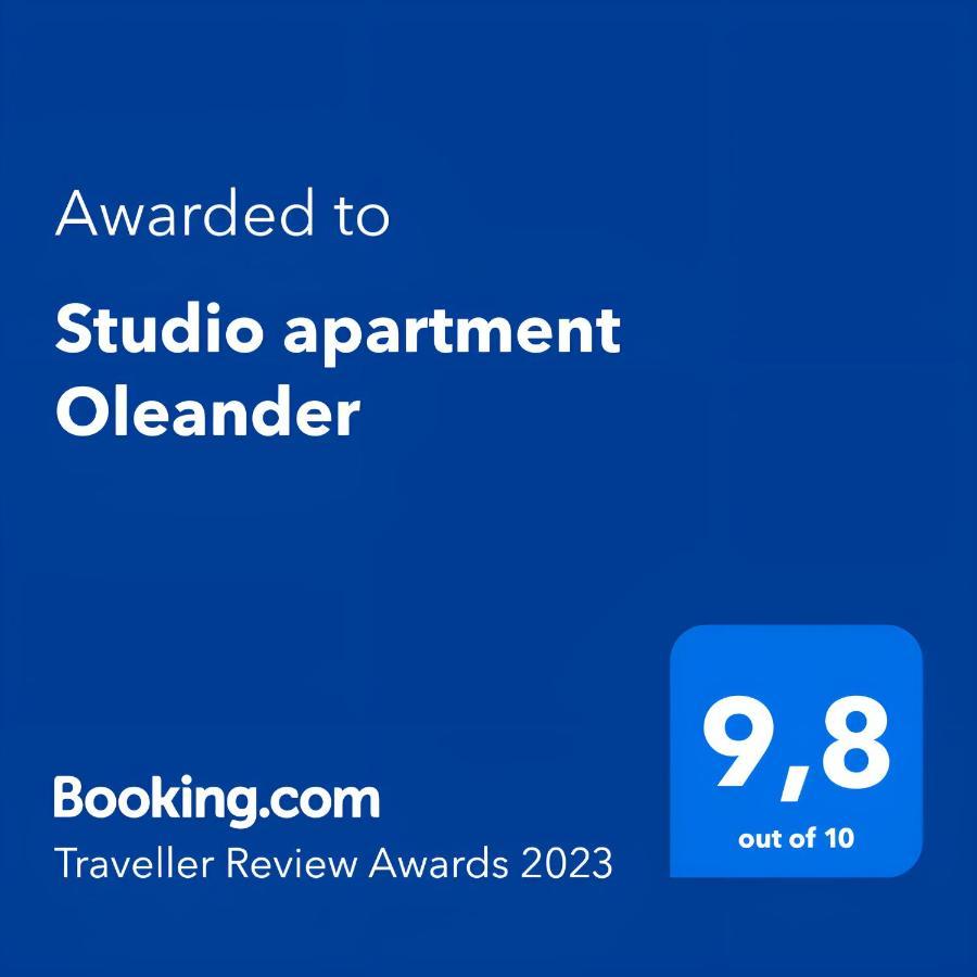 Studio Apartment Oleander Split Extérieur photo