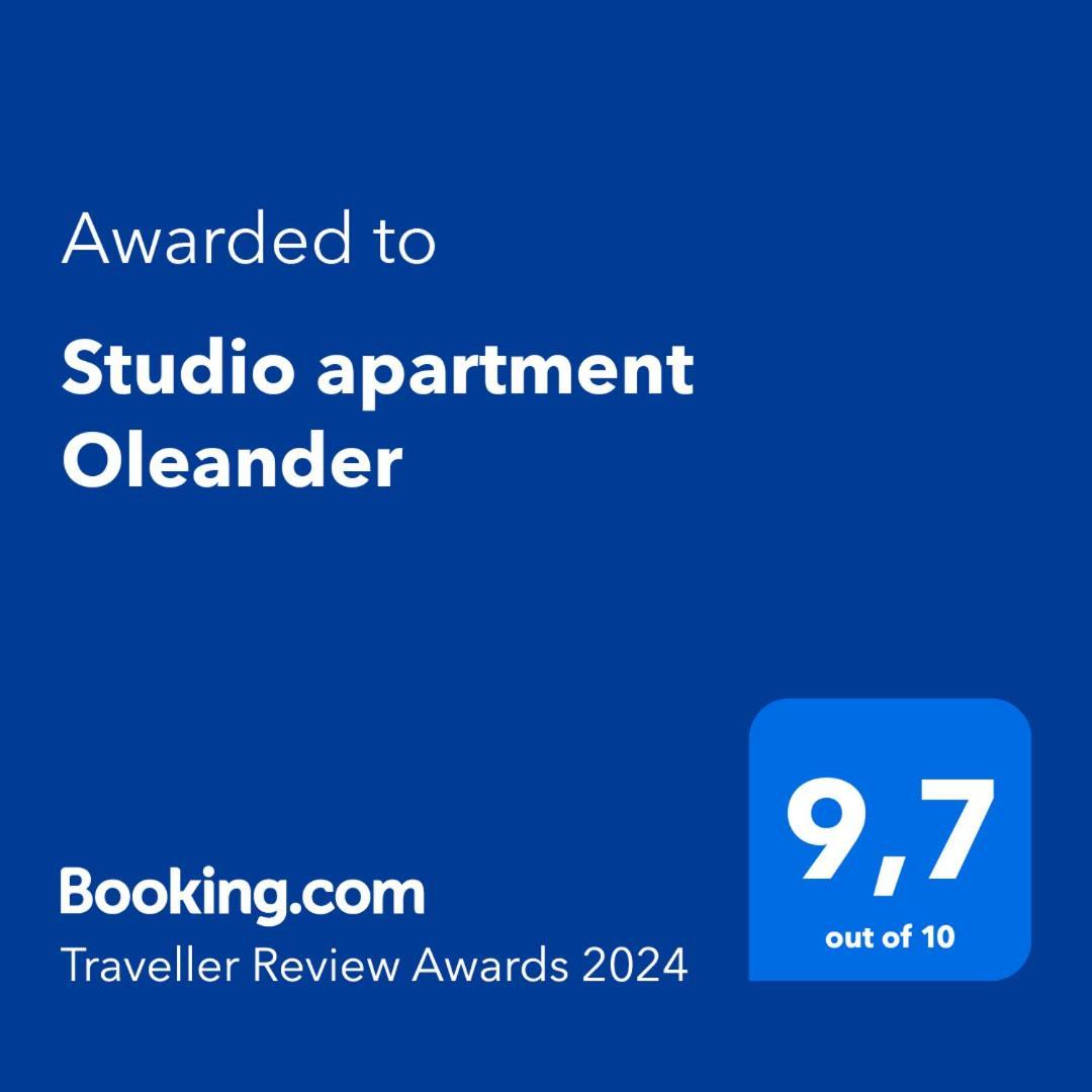 Studio Apartment Oleander Split Extérieur photo